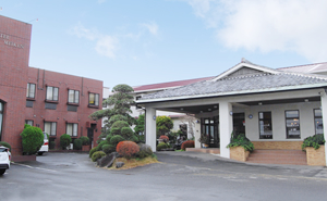 ホテル事業